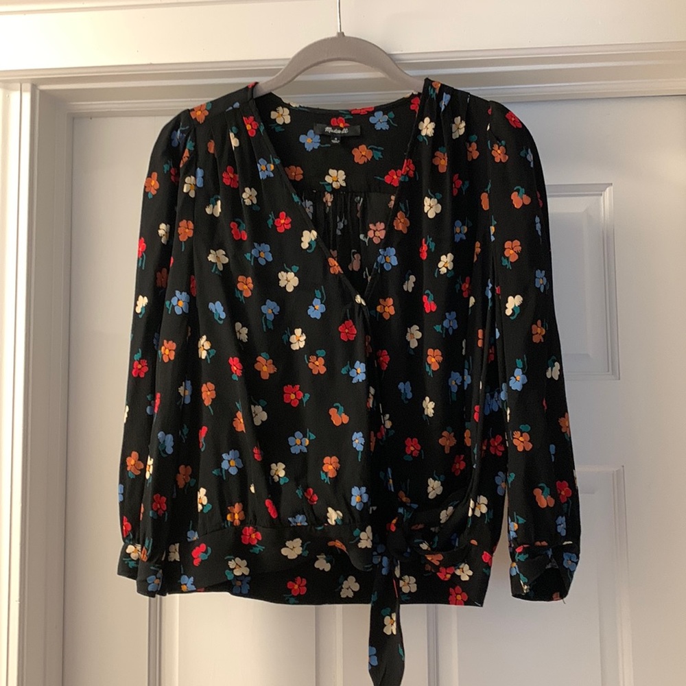 Floral wrap blouse. Madewell. Size M.